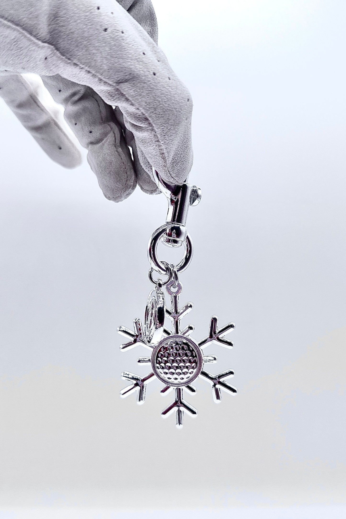 The QD Snowflake Keychain — Limited Christmas Edition 🎄 GOLF by QD