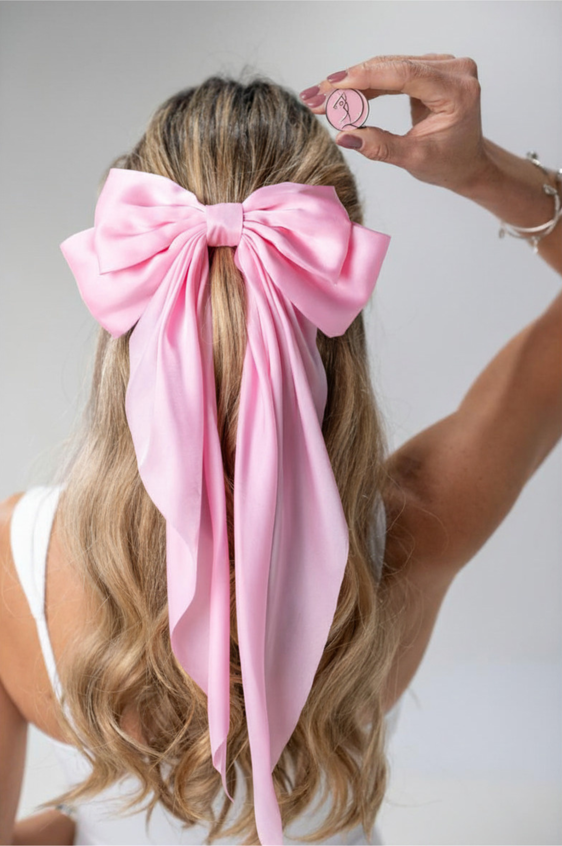 Pink Hair Bow w/ Magnetic Golf Ball Marker GOLF by QD
